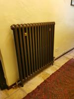 Installing column radiators