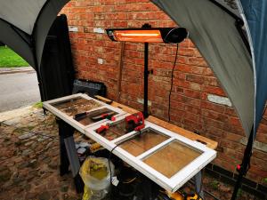 Working with uv heating in pop-up tent