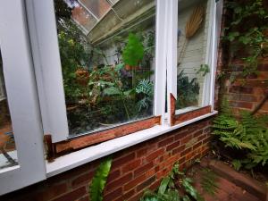 Conservatory woodwork repairs