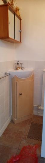 Paintable vanity unit under existing sink